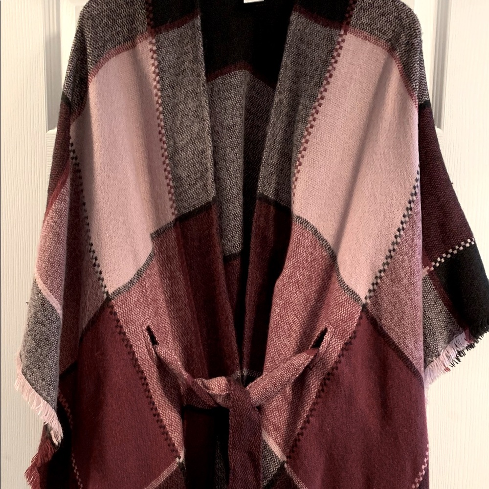 Sweater wrap w belt